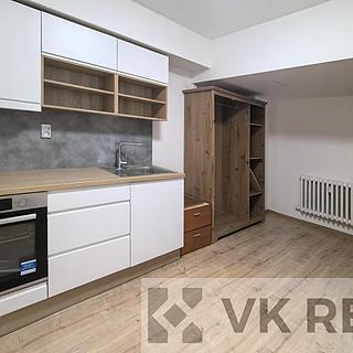 Prodej kanceláře 18 m² Praha Jinonice, Peroutkova