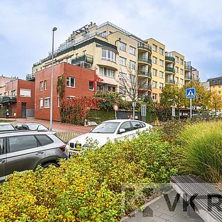 Pronájem bytu 4+kk 158 m² Praha