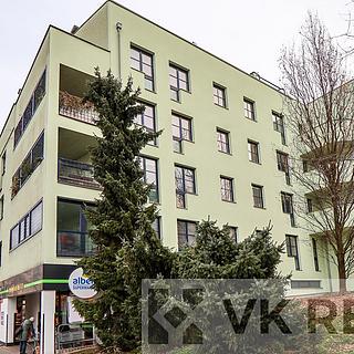 Prodej parkovacího místa 15 m² Praha