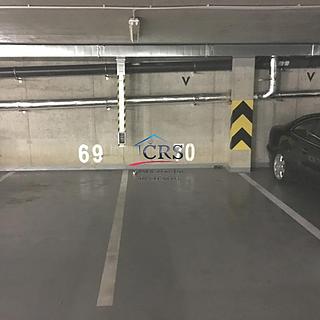 Pronájem parkovacího místa 12 m² Praha, Letňany