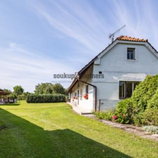 Prodej rodinného domu 222 m² Běrunice