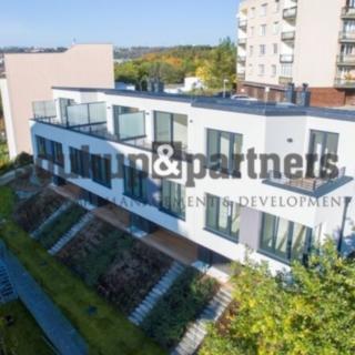 Pronájem rodinného domu 190 m² Praha, Hillebrantova