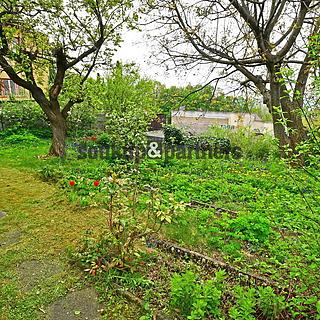 Prodej stavební parcely 350 m&sup2; Praha