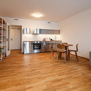 Prodej bytu 2+kk 57 m² Praha Smíchov, Toyen