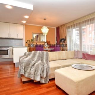 Pronájem bytu 3+kk 70 m² Praha Vysočany, Paříkova