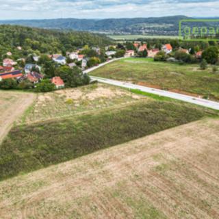 Prodej stavební parcely 1 500 m² Vonoklasy, Mořinská