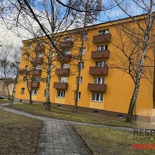Pronájem bytu 1+1 43 m&sup2; Kladno