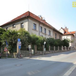 Prodej bytu 2+1 70 m² Praha Nusle, Na Jezerce