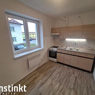 Prodej bytu 1+1 37 m² Janovice nad Úhlavou, Sídliště