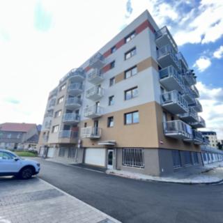 Pronájem garáže 15 m² Plzeň