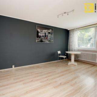 Pronájem bytu 1+1 34 m² Praha