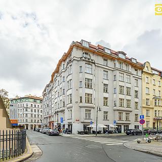 Pronájem bytu 3+kk 86 m² Praha