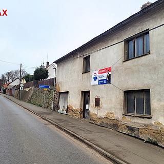 Prodej rodinného domu 100 m² Lochovice