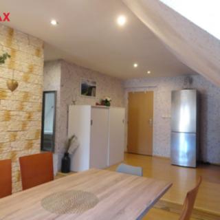 Prodej bytu 3+kk 86 m² Nižbor