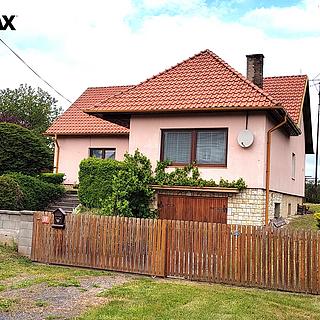 Prodej rodinného domu 151 m² Petrohrad