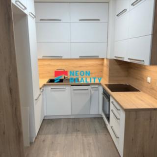 Pronájem bytu 2+kk 60 m² Opava Předměstí, Císařského pluku