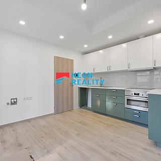 Pronájem bytu 3+kk 71 m² Ostrava Mariánské Hory, Slavníkovců