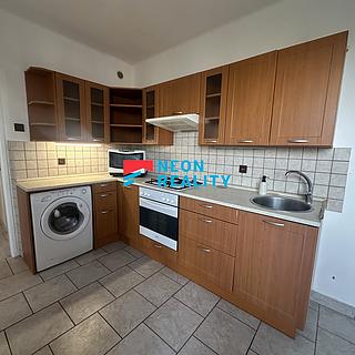 Pronájem bytu 2+1 60 m&sup2; Ostrava
