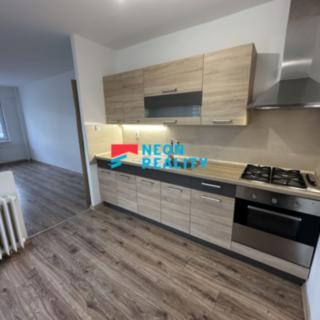 Pronájem bytu 2+1 51 m² Ostrava Mariánské Hory, Vršovců