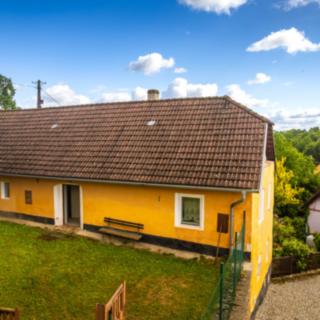 Prodej rodinného domu 60 m² Strunkovice nad Blanicí