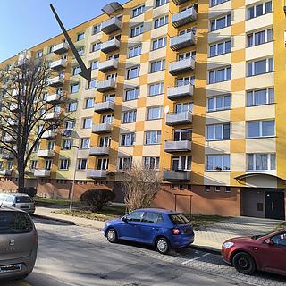 Pronájem bytu 2+1 66 m&sup2; Jindřichův Hradec