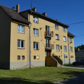 Prodej bytu 2+1 52 m² Bušanovice