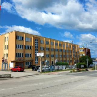 Pronájem kanceláře 23 m² Tábor, Chýnovská