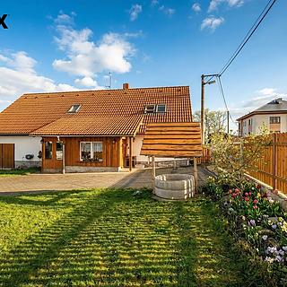 Prodej rodinného domu 209 m&sup2; Klatovy