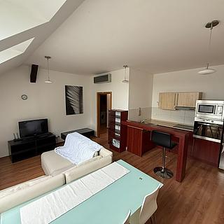 Pronájem bytu 2+kk 60 m² Mladá Boleslav I, Staroměstské náměstí