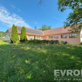 Prodej rodinného domu 344 m² Bohuslavice u Zlína