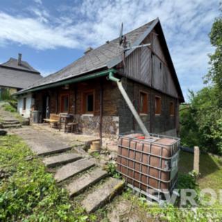 Prodej rodinného domu 75 m² Pecka