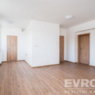Prodej bytu 3+kk 72 m² Dolní Branná