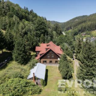Prodej hotelu a penzionu 230 m² Vrchlabí Hořejší, Na stráni