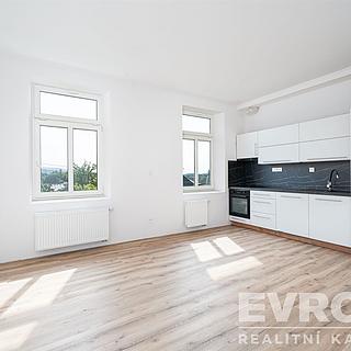 Pronájem bytu 2+kk 52 m² Vrchlabí, Letná