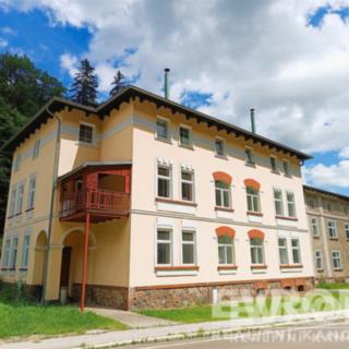 Pronájem bytu 1+kk a garsoniéry 28 m² Horní Maršov Temný Důl
