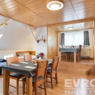 Prodej bytu 4+kk 99 m² Černý Důl Čistá v Krkonoších
