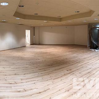 Pronájem obchodu 132 m&sup2; Vrchlabí