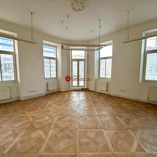 Pronájem kanceláře 182 m² Pardubice Zelené Předměstí, třída Míru