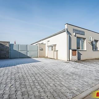 Pronájem kanceláře 207 m² Hrabětice