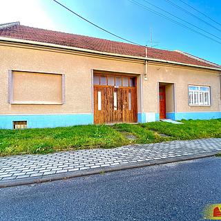 Prodej rodinného domu 90 m² Svatobořice-Mistřín Mistřín