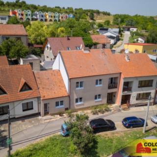 Prodej rodinného domu 280 m² Velké Pavlovice