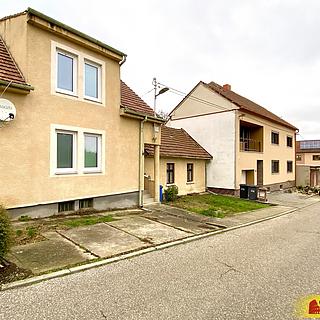 Prodej rodinného domu 90 m&sup2; Kyjov