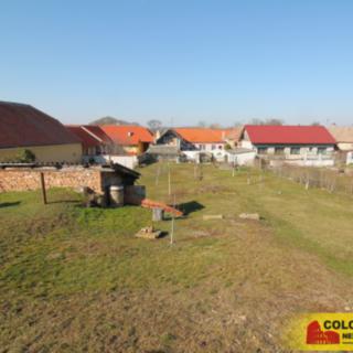 Prodej stavební parcely 759 m² Božice