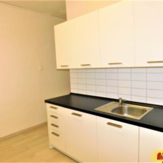Pronájem bytu 3+1 63 m² Znojmo, Pražská sídl.