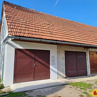 Prodej garáže 18 m² Knínice