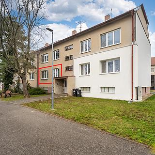 Prodej bytu 3+1 77 m² Vranovice