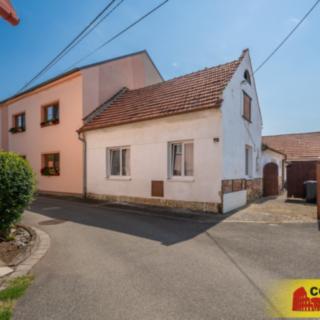 Prodej rodinného domu 110 m² Lhota Rapotina
