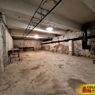 Pronájem skladu 162 m² Adamov