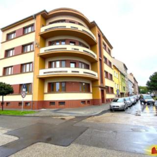 Pronájem bytu 3+1 109 m² Hodonín