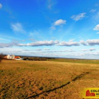 Prodej komerčního pozemku 8 168 m² Znojmo Mramotice